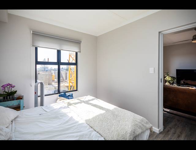 2 BEDROOM APARTMENT FOR SALE IN TABLE VIEW